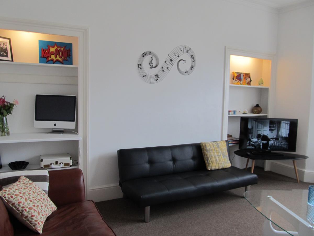 פלימות' The Beatnik, Victorian Townhouse Apartment With Parking מראה חיצוני תמונה